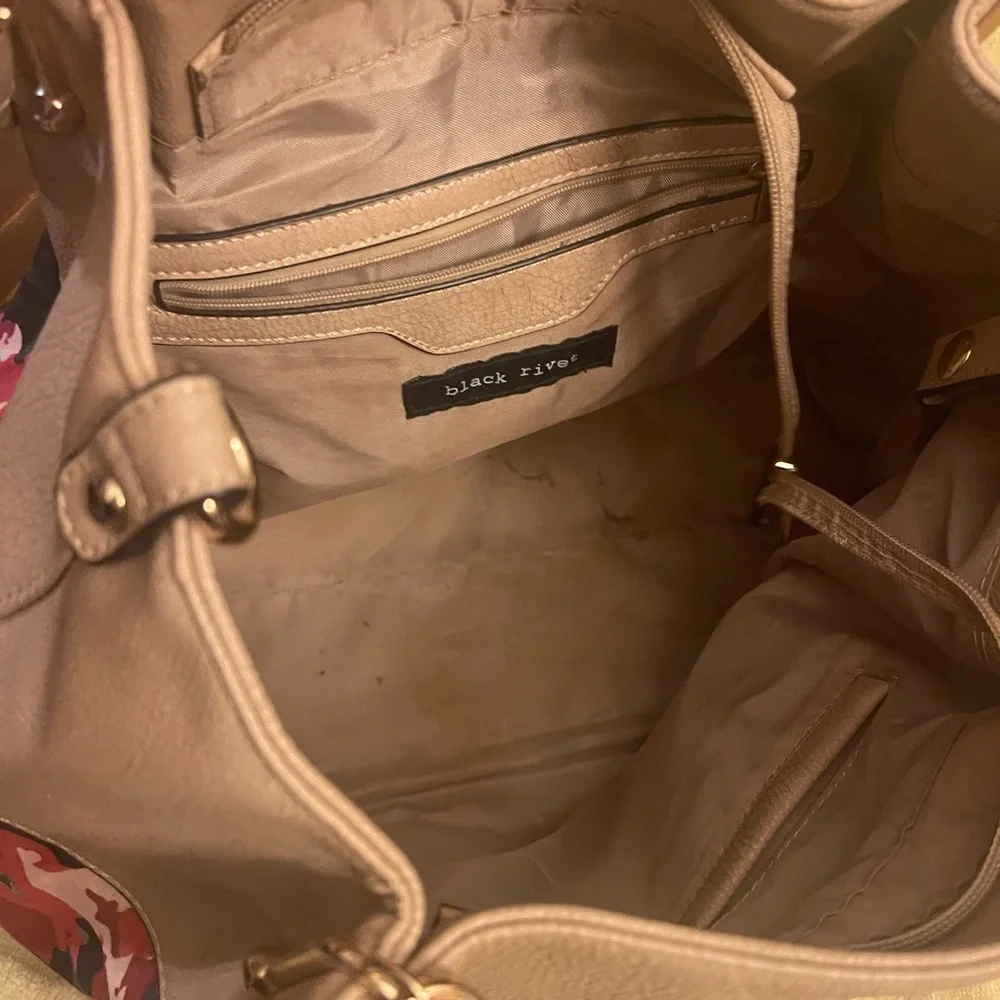 Wilson’s Leather Purse - Picture 3 of 4